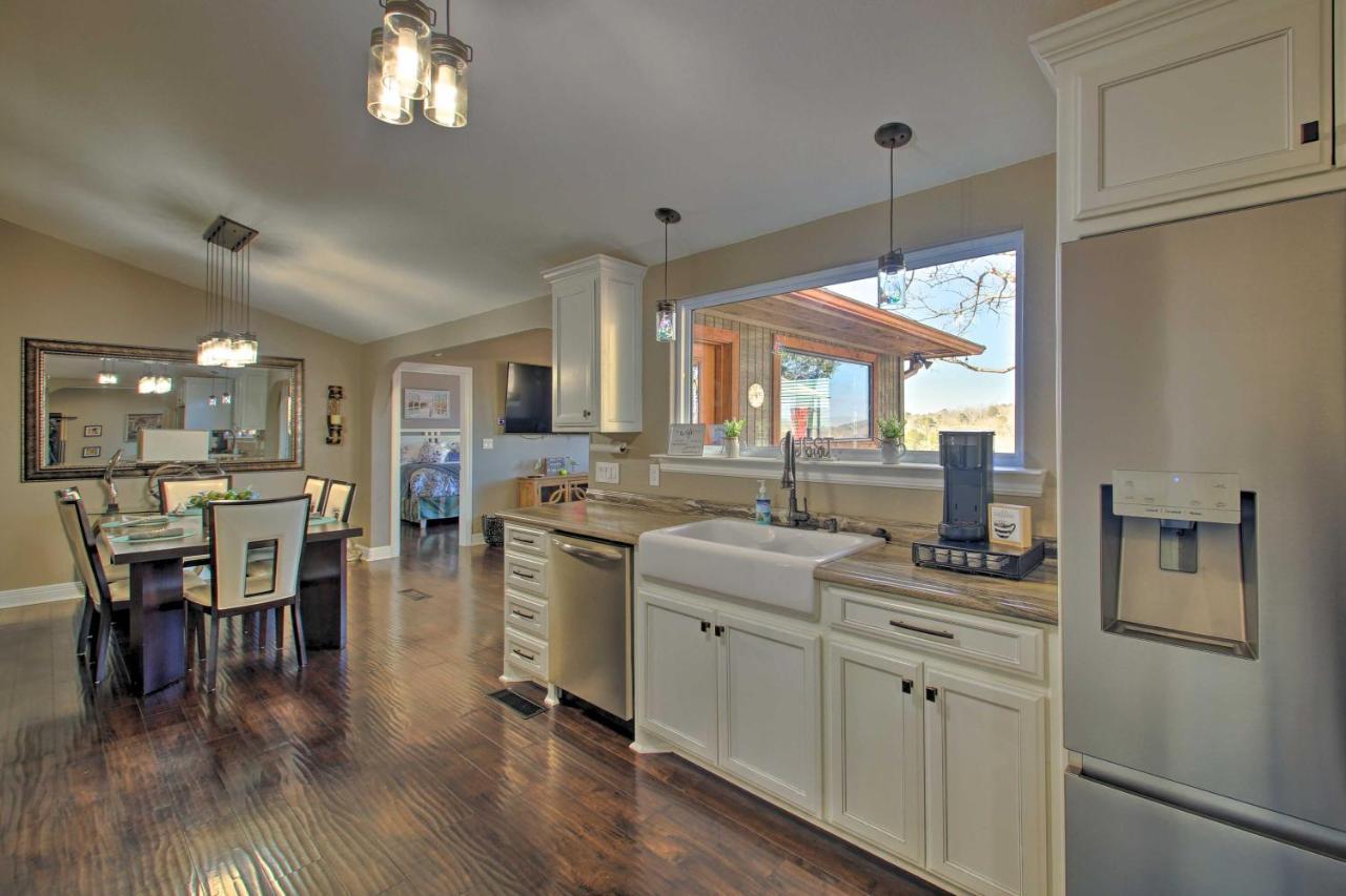 Hot Springs Waterfront Escape With Hot Tub! Vila Exterior foto